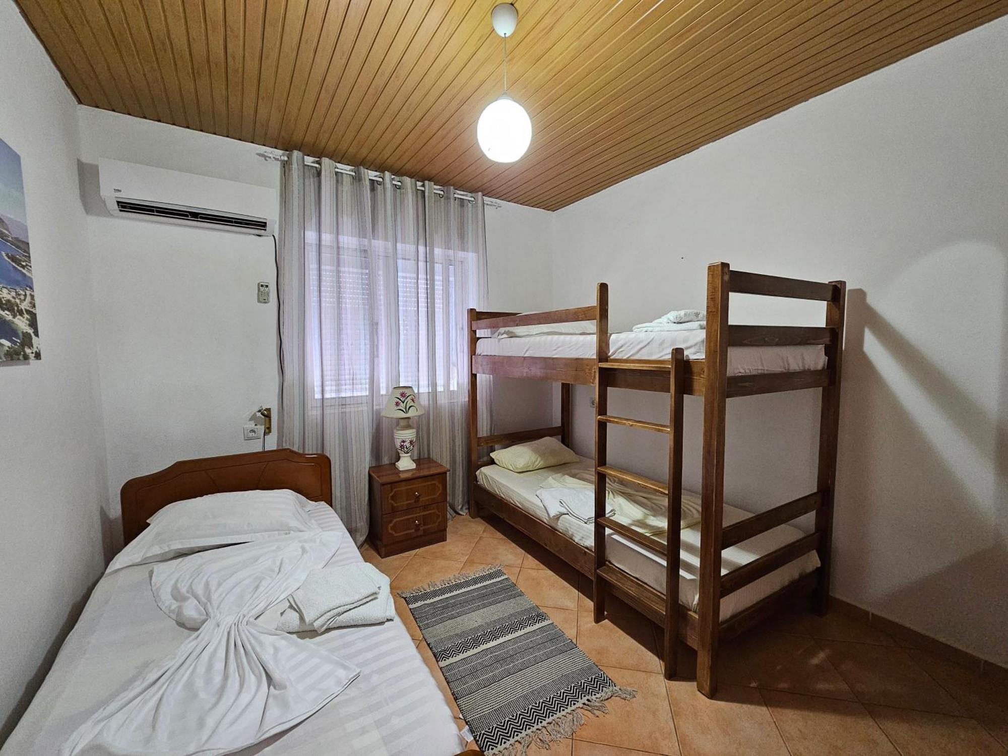 Vila Mulla Ksamil Luaran gambar